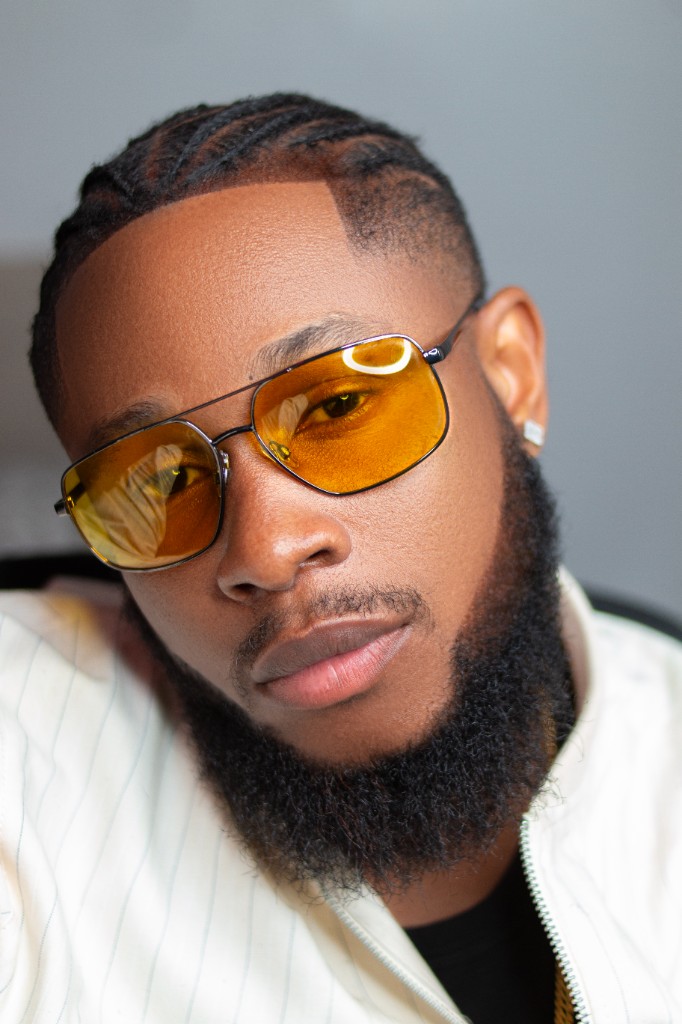 Ossy Brown studio headshot